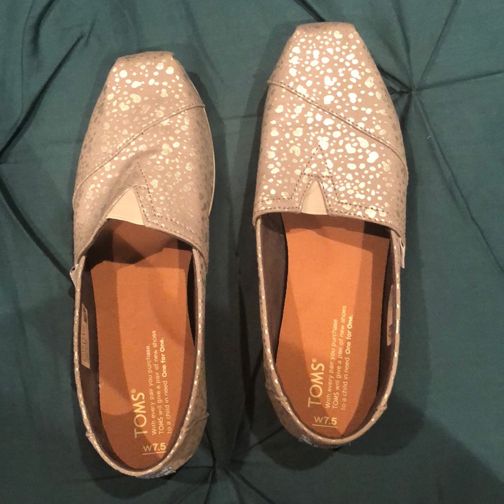 TOMS Women’s Classics